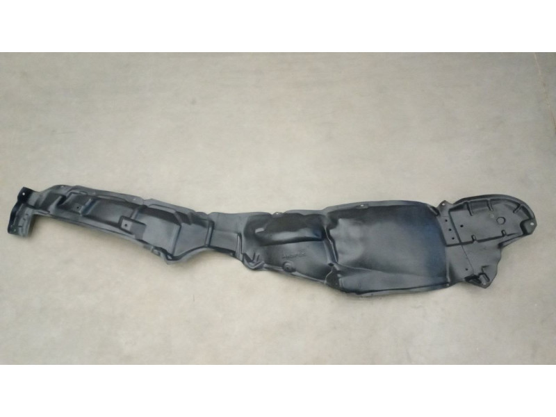 Підкрилок передній лівий Toyota Prius XW30 2009-2015 (Китай) 5387647030