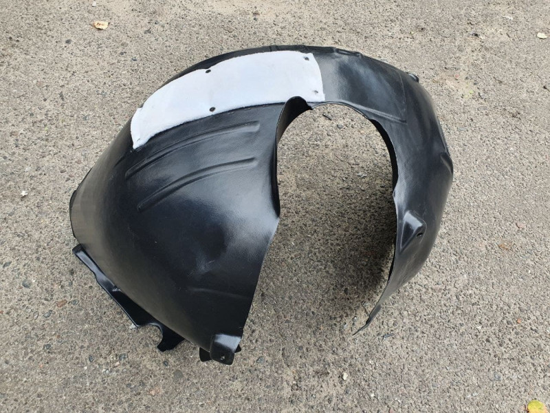 Підкрилок передній лівий (задня частина) VW Passat B8 2015- Тайвань