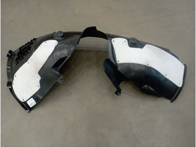 Підкрилок передній правий Peugeot 308 2013-2017 FPS