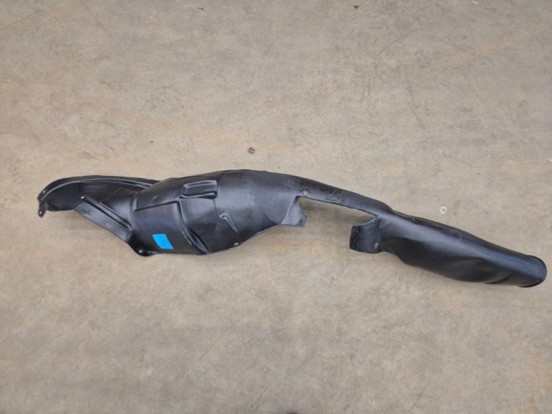 Підкрилок передній правий Citroen C3 2005-2009 Тайвань 7136CE