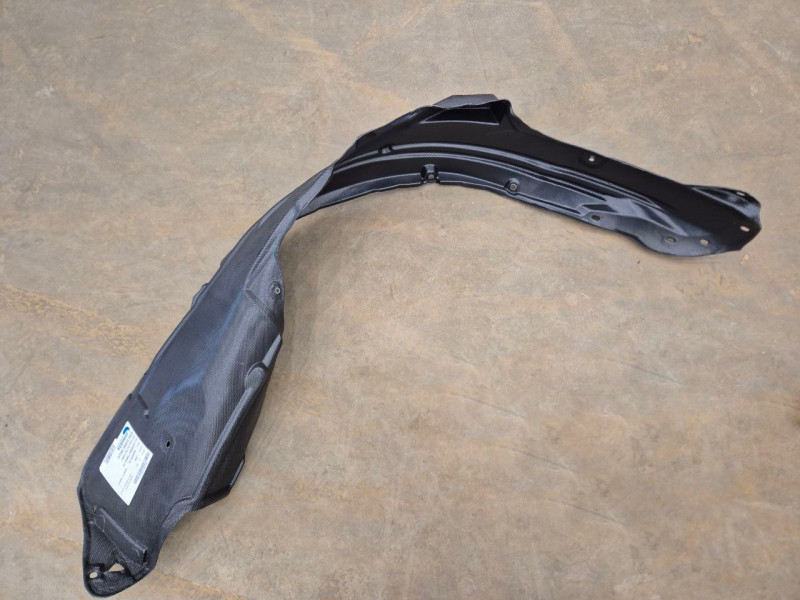 Підкрилок передній правий Honda CR-V 2006-2012 (China) 74100SWAA00