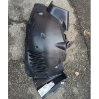 Підкрилок передній правий (передня частина) Mercedes C-class W204 2011-2014 оригінал A2046905930