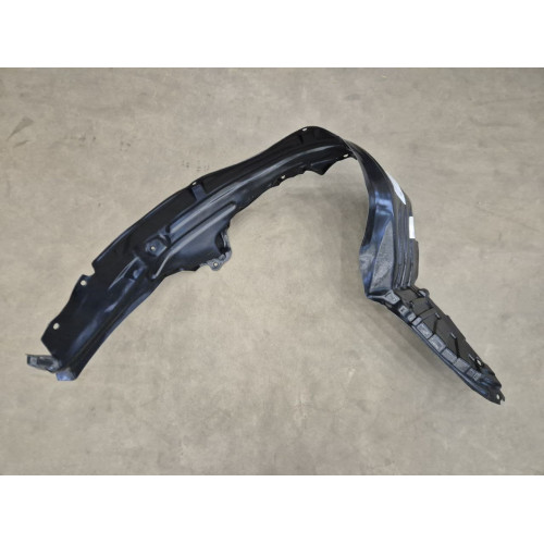 Підкрилок передній правий Nissan Almera Classic 2006-2013 Тайвань 63880-95F0A