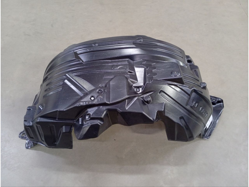 Підкрилок передній правий Nissan Pathfinder R51, Navara D40 2005-2013 LKQ 638403X30A