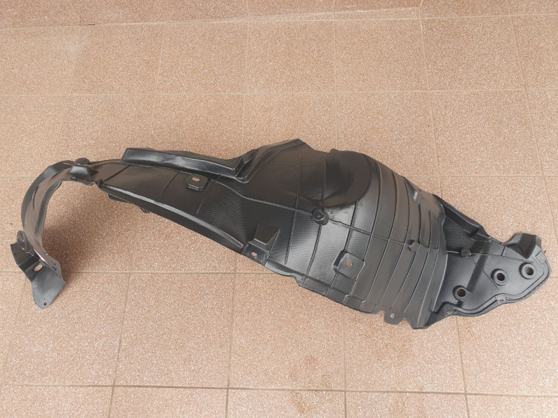 Підкрилок передній правий Nissan Qashqai 2006-2014 Китай 63840BR00A