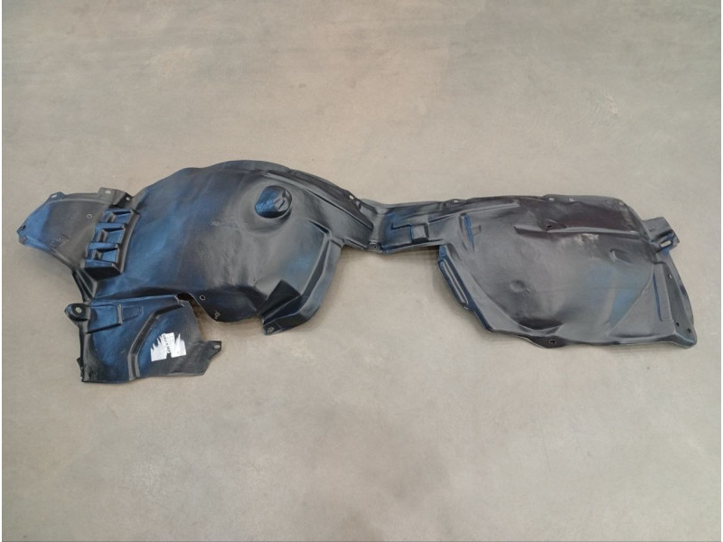 Підкрилок передній правий Nissan Qashqai 2014-2017 Тайвань 638424EA0A