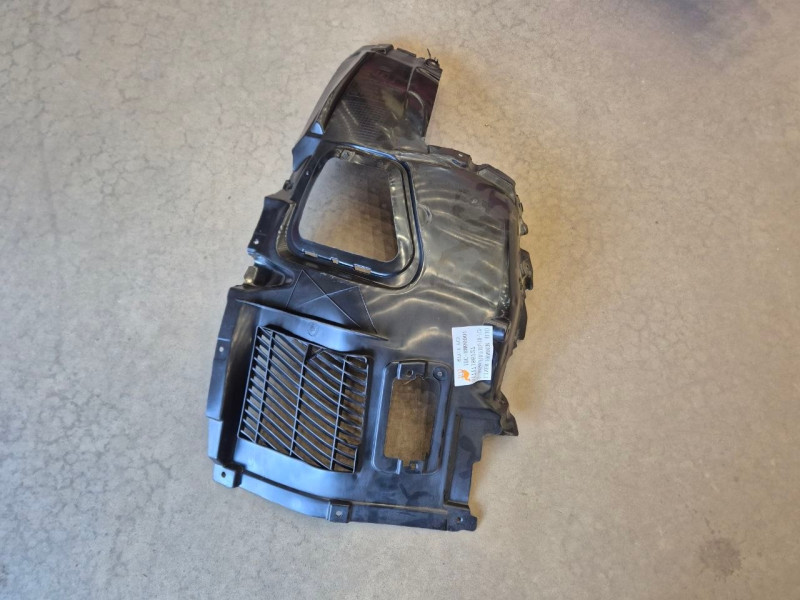 Підкрилок передній правий (пер. частина) BMW 5 F10 2010-2016 FPS 51717186728