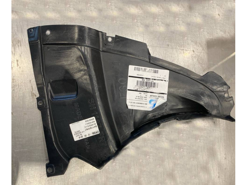 Підкрилок передній правий (передня частина) BMW 3 F30 M-sport 2012-2019 Тайвань