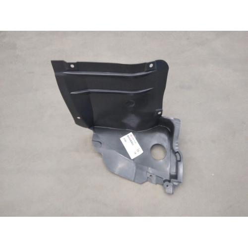 Підкрилок передній правий (передня частина) Mercedes C-Class W203 2000-2007 LKQ 2038840822