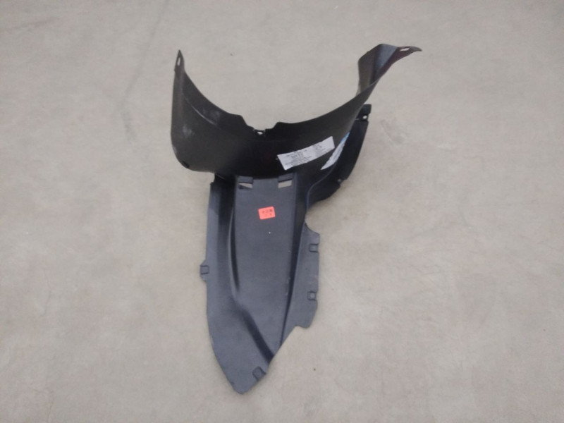 Підкрилок передній правий, передня частина VW Passat B6 2005-2010 FPS 3C0805912