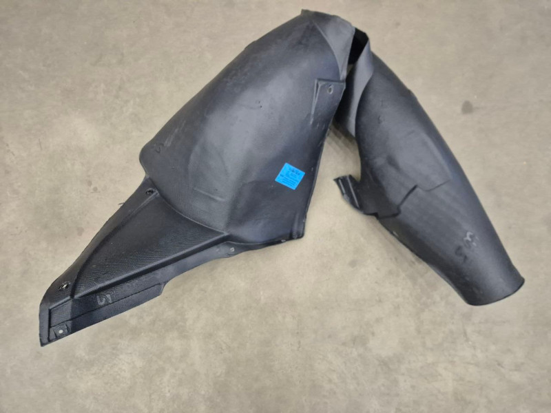 Підкрилок передній правий (FL) Peugeot 307 2001-2005 7136N7