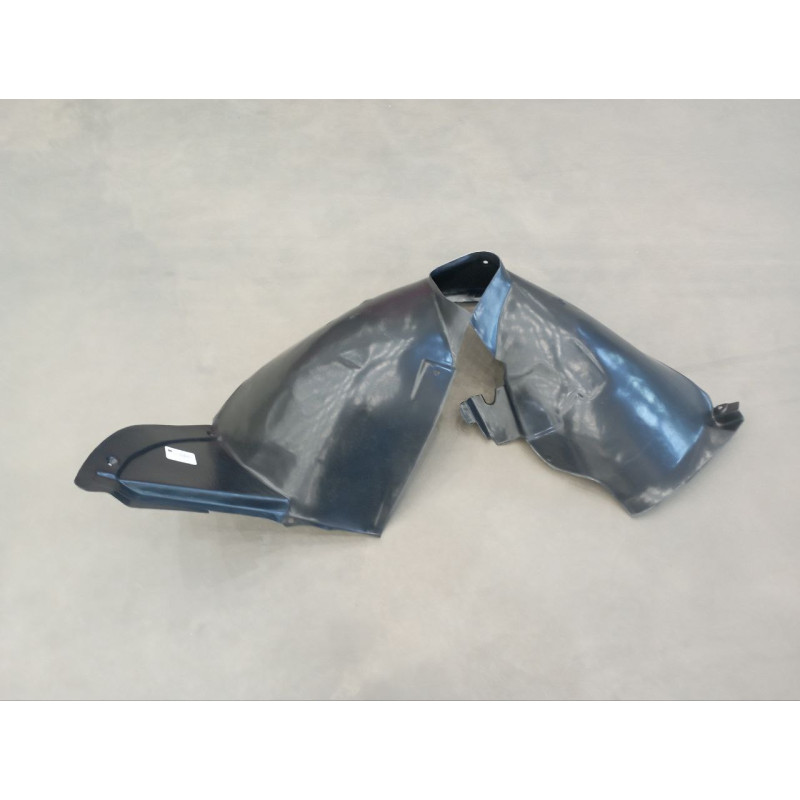 Підкрилок передній правий Peugeot 307 2001-2005 FPS 7136N7