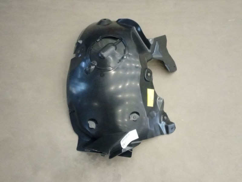 Підкрилок передній правий передня частина Renault Kangoo 2 2009-2021 Тайвань 8200426495