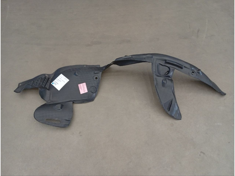 Підкрилок передній правий Renault Symbol / Clio 02-08 TP, China 8200067075