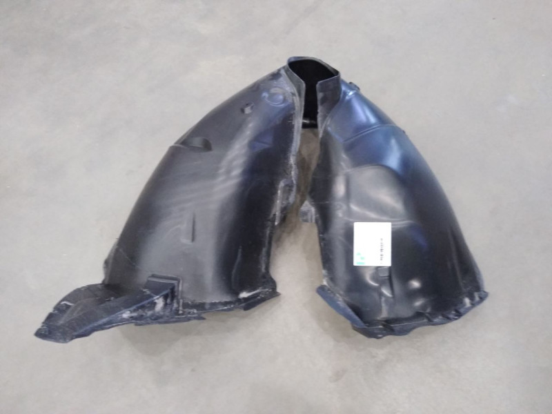 Підкрилок передній правий Skoda Superb 2015-2019 Тайвань 3V0809958B