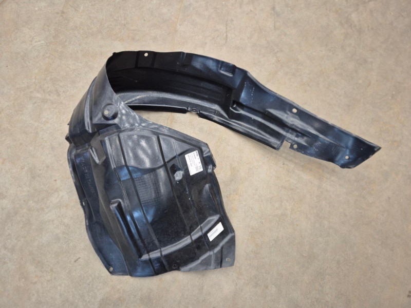 Підкрилок передній правий Suzuki Grand Vitara 2006-2014 LKQ 7248165J00