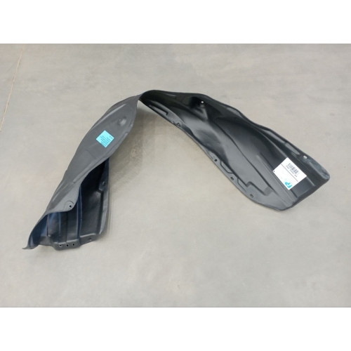 Підкрилок передній правий Toyota Camry XV50 SE/XSE 2011-2014 Тайвань