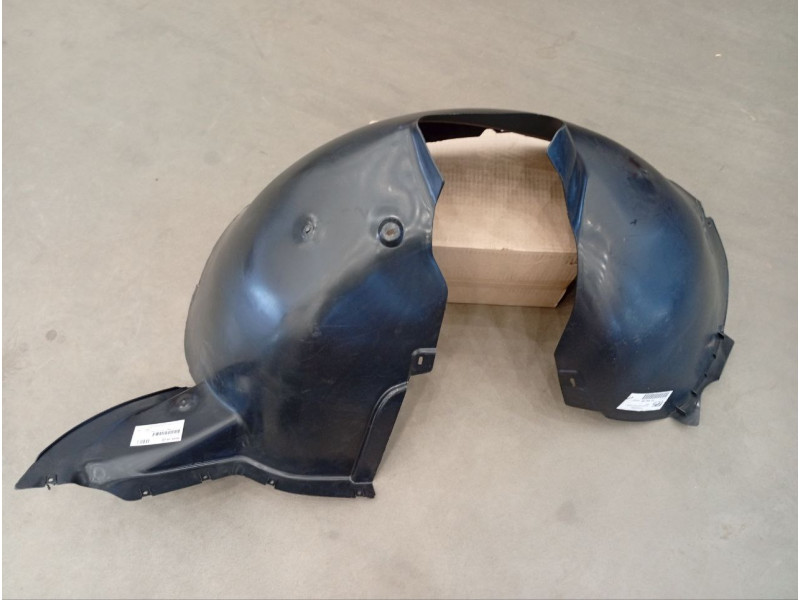 Підкрилок передній правий VW Caddy 3 2004-2010, Touran 1 2003-2006 Тайвань 1T0805912F