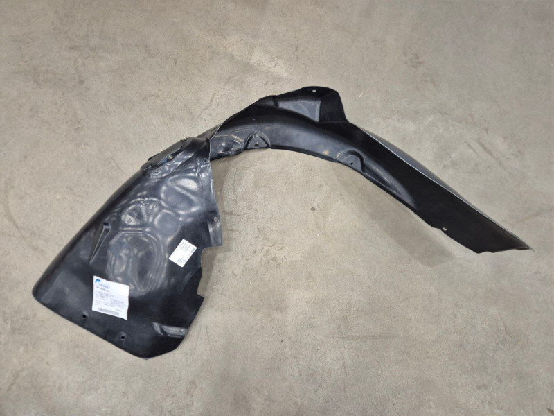 Підкрилок передній правий VW Passat B5 2000-2005 Tempest