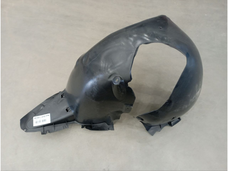 Підкрилок передній правий VW Passat B7 2011-2015 USA Signeda 561805912