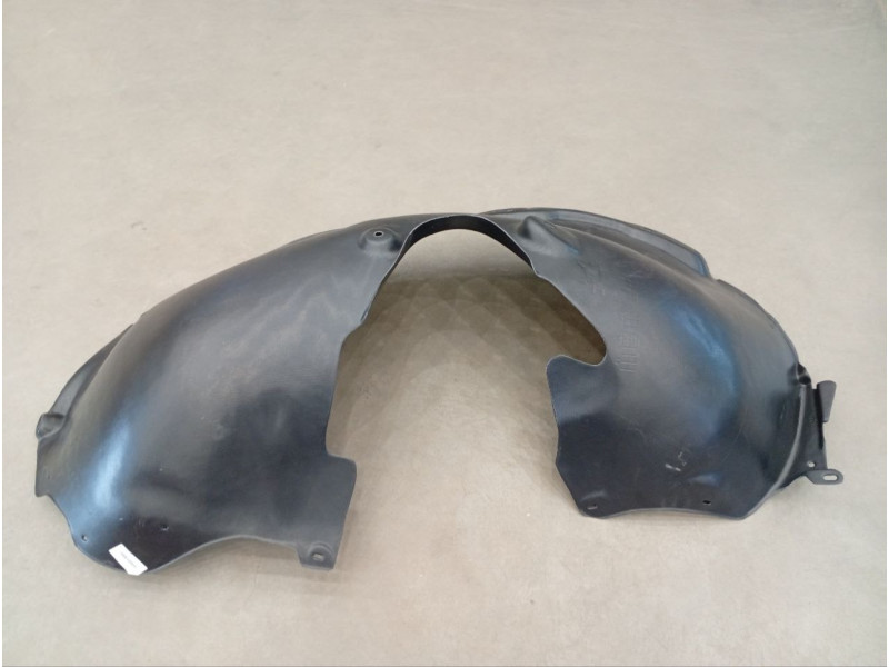 Підкрилок передній правий VW Touareg 2002-2006 Elit 7L6809962F