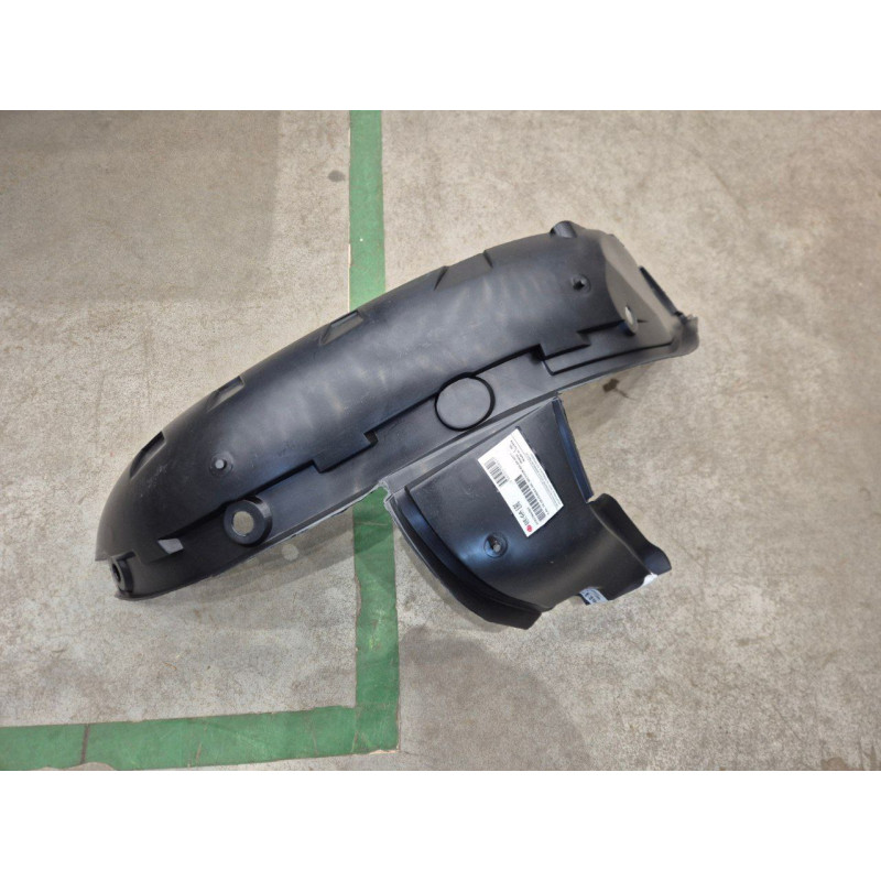 Підкрилок передній правий (задня частина) Renault Kangoo 2003-2009 FPS 8200156693