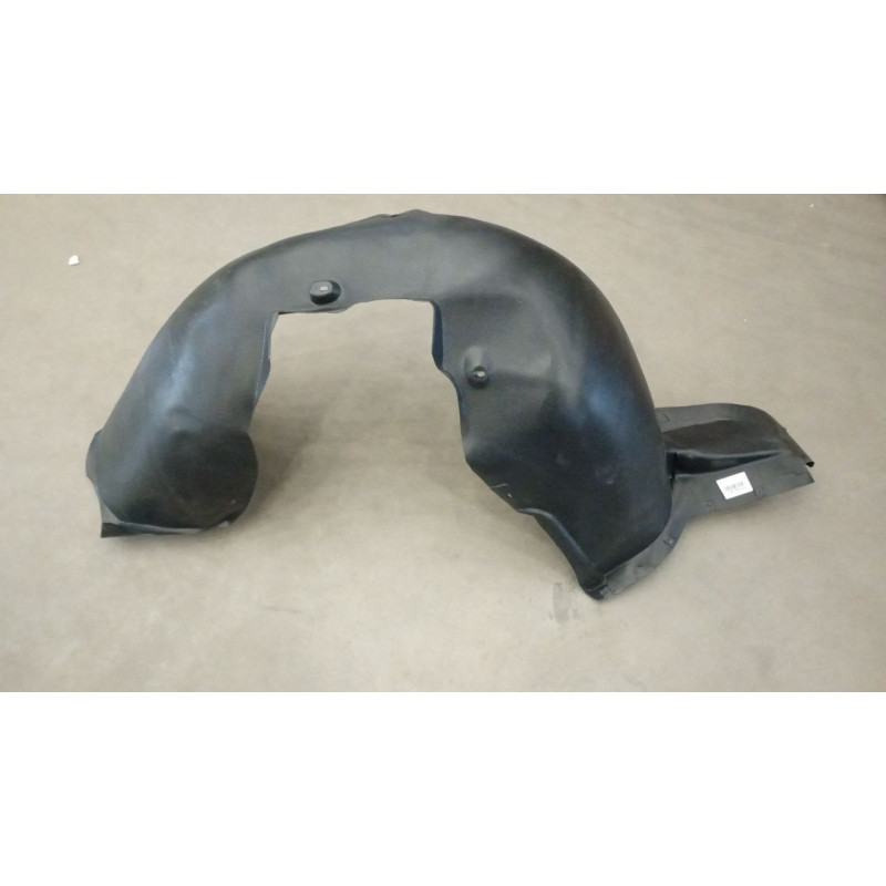 Підкрилок передній лівий Skoda Superb 2009-2014 FPS 3T0809957