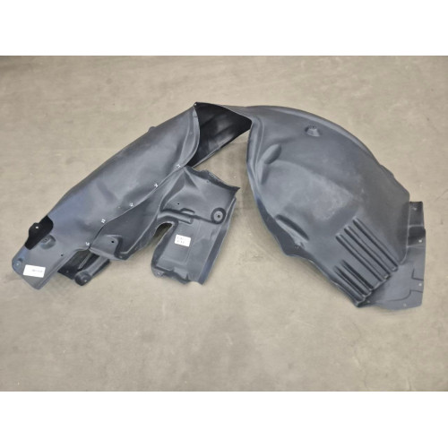 Підкрилок правий передній BMW 5 E60 2003-2010 LKQ 51717033750