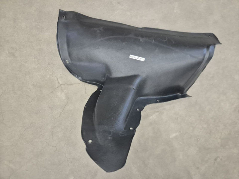 Підкрилок правий передній Skoda Octavia A5 05-13 (Tempest) 1Z0809954