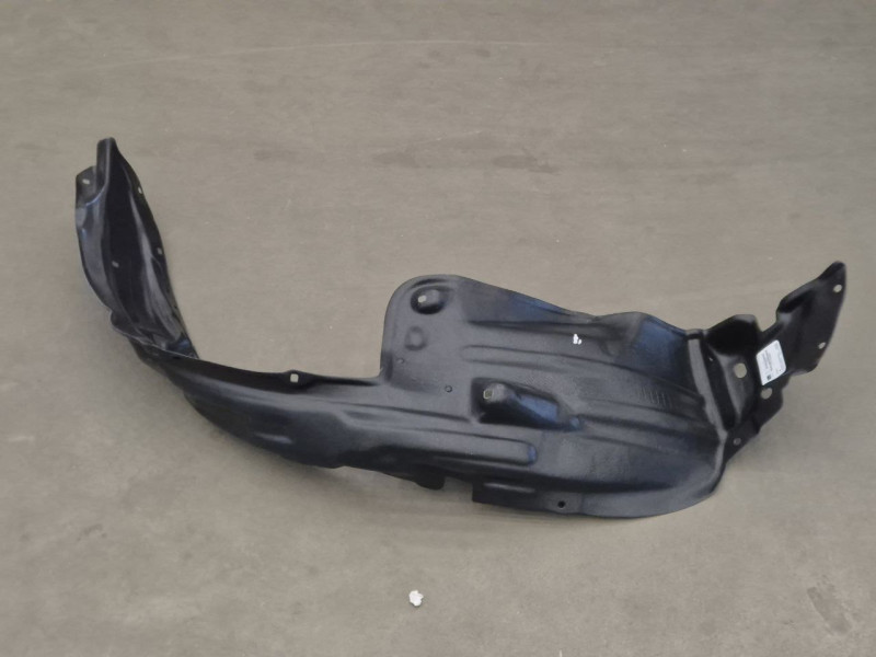 Підкрилок правий передній Toyota Hilux 2011-2015 TW 538050K090