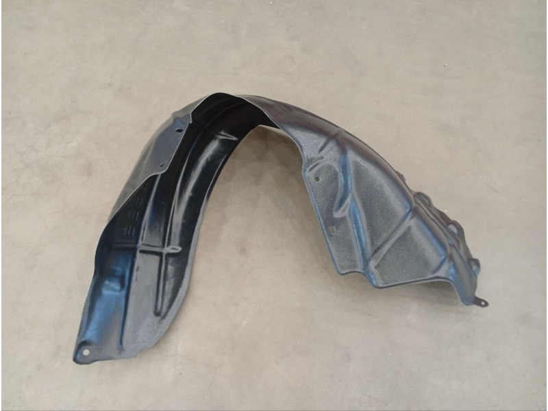 Підкрилок задній лівий Mazda 3 BK 2004-2009 (Tempest) BP4K561J1F