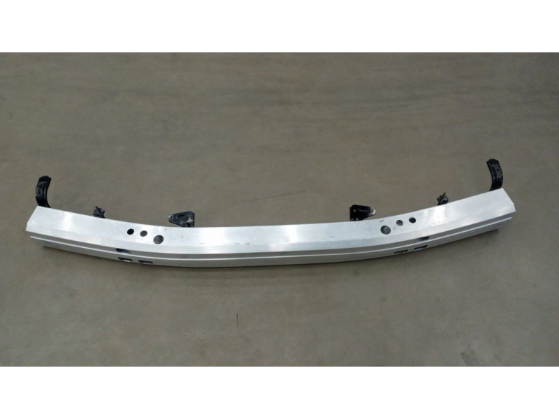 Підсилювач переднього бампера Toyota Land Cruser 200 07-21 (Тайвань)