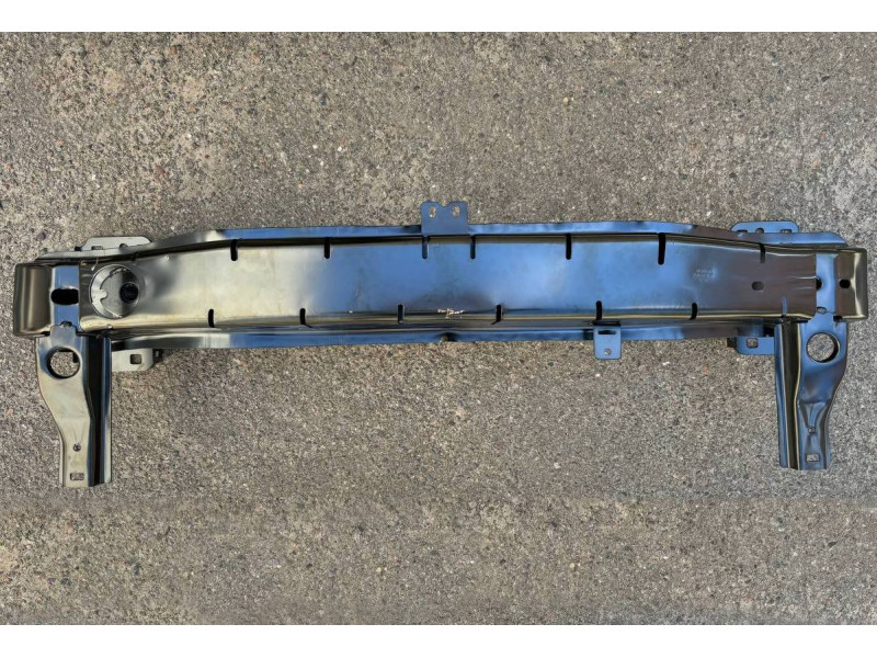 Підсилювач переднього бампера VW Jetta 6 11-18 (TW) 5C6807109