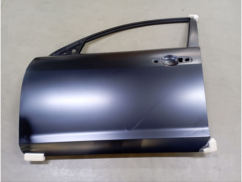 Двері передні ліві Mazda 3 BK 2004-2009 седан (Китай)