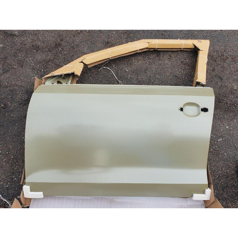 Передні двері ліві VW Jetta 6 2011-2018 FPS 5C6831055B