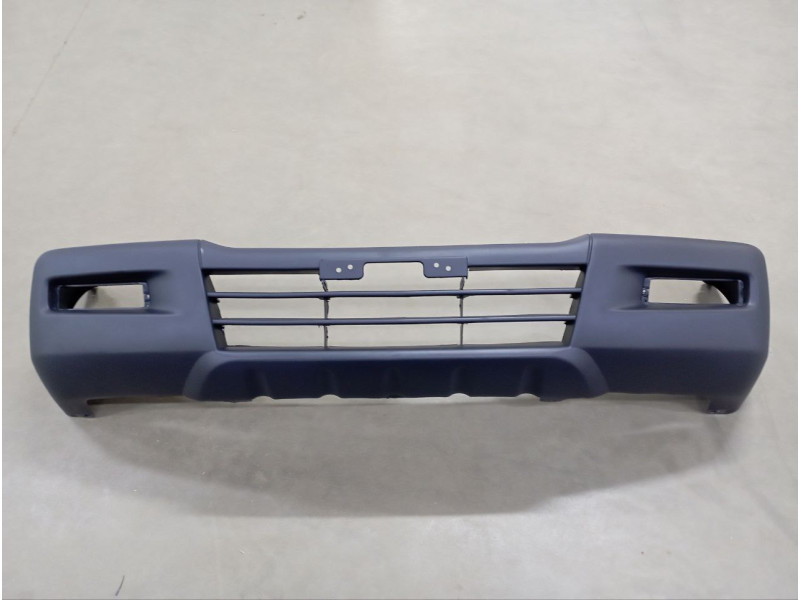 Бампер передній Mitsubishi L200 2002-2006 TW MR533649