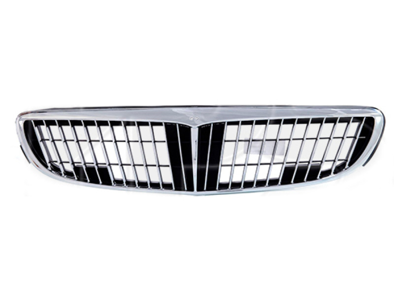 Передній бампер Nissan Maxima A33 00-06 (Тайвань) чорна, хром молд.