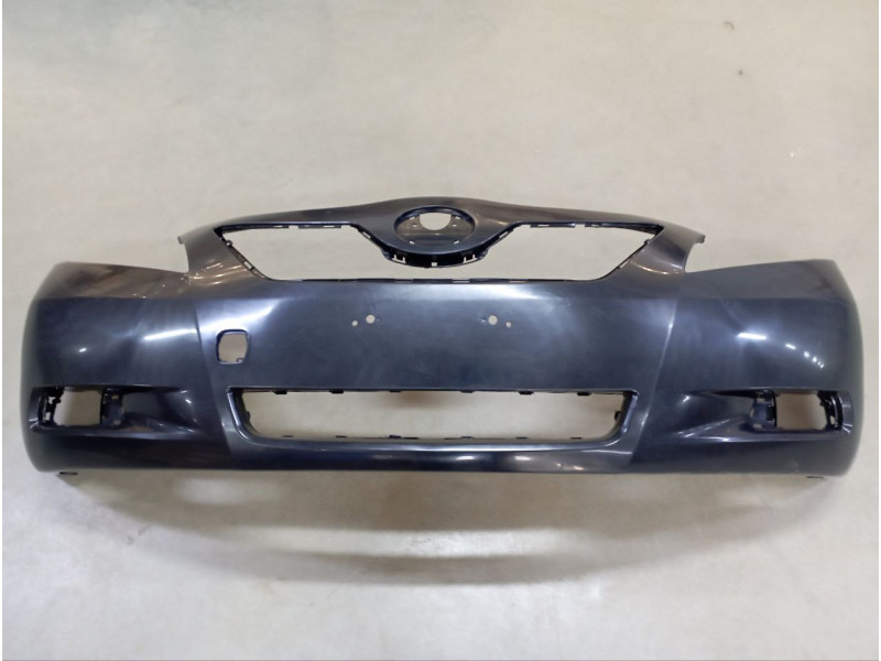 Бампер передній з отвором для гака Toyota Camry XV40 2006-2010 Тайвань 5211906931