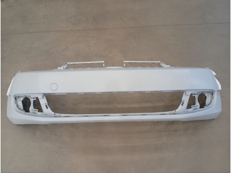 Бампер передній з отворами під бокові відбивачі VW Golf 6 універсал 2009-2012 Тайвань 1K9807217BB