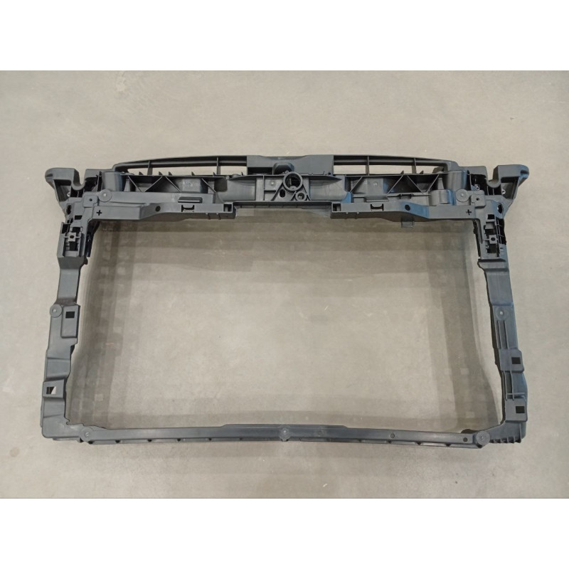 Передня панель VW Golf 8 20- (Тайвань) 5H0805588J