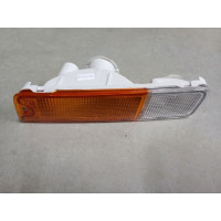 Показчик повороту в передній бампер лівий Mitsubishi L200 96-05 (Depo) MR109133