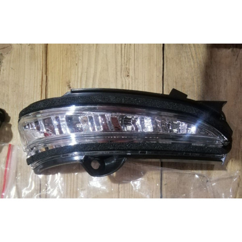 Покажчик повороту дзеркала правий Ford Mondeo 5 2014-2021 Китай 5220427