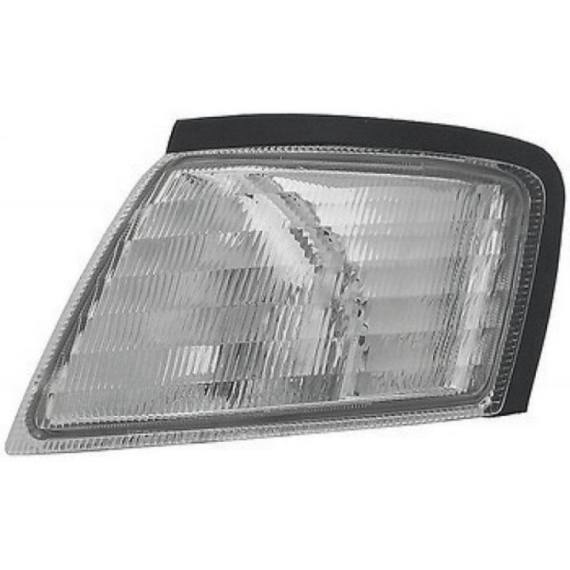 Покажчик повороту лівий Nissan Primera 96-99 P11/W11 (TYC) білий 261352F000