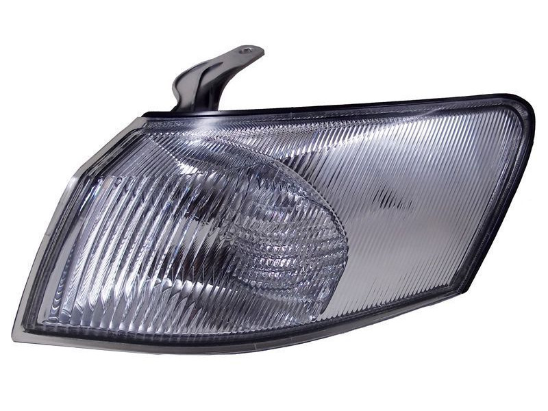 Покажчик повороту лівий Toyota Camry XV20 97-99 (TYC) 8152133030