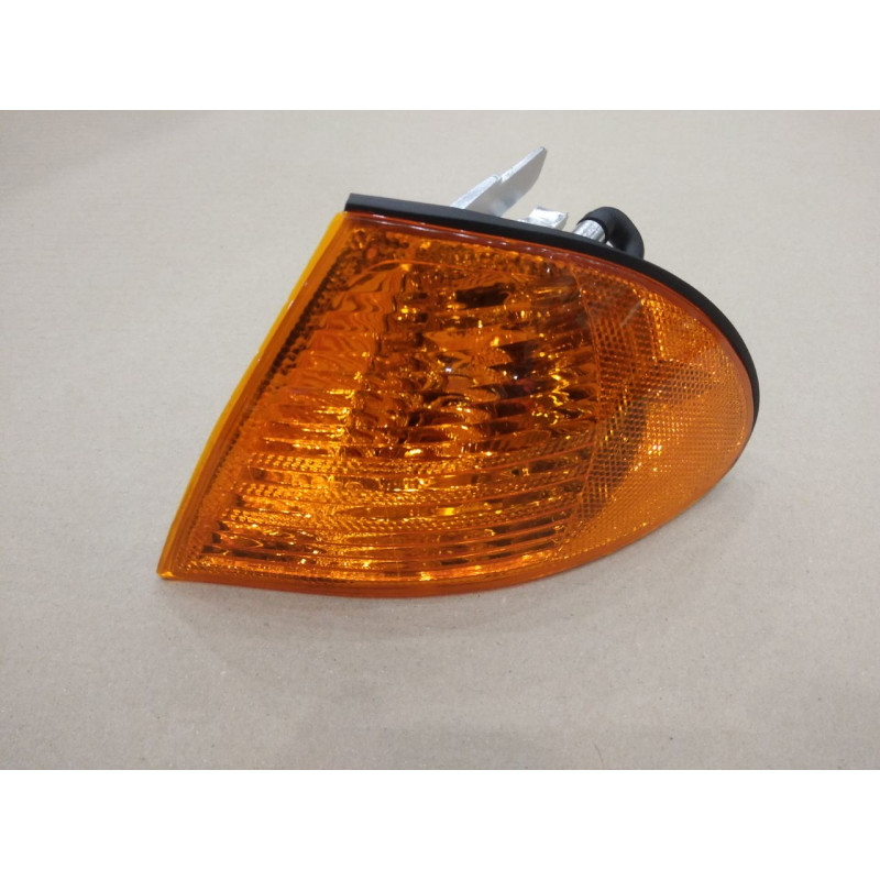 Покажчик повороту лівий жовтий BMW 3 E46 1998-2001 Depo 63136902765