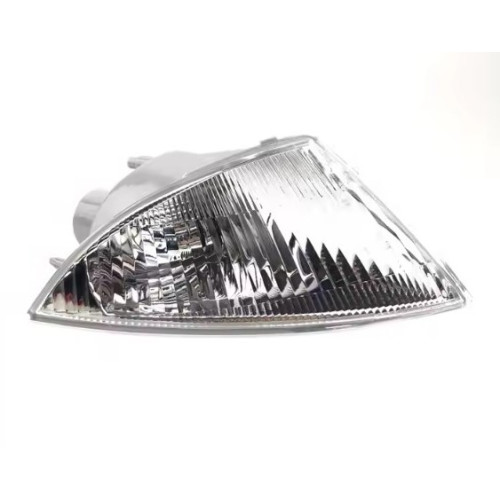 Покажчик повороту правий Mitsubishi Carisma 95-99 DEPO білий MB952158