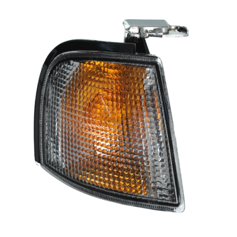 Покажчик повороту правий Nissan Primera P10 91-96 (Depo) жовта вставка B613090J00