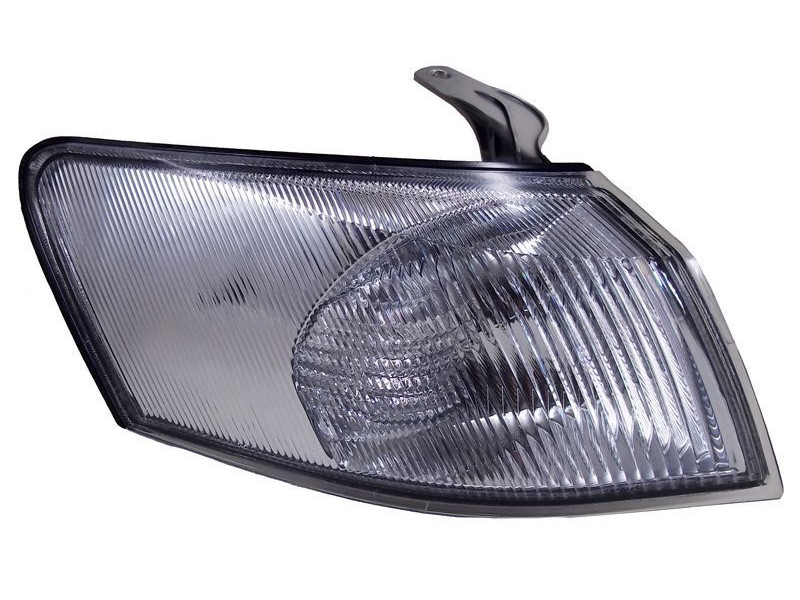 Покажчик повороту правий Toyota Camry XV20 97-99 (TYC) 8151033031