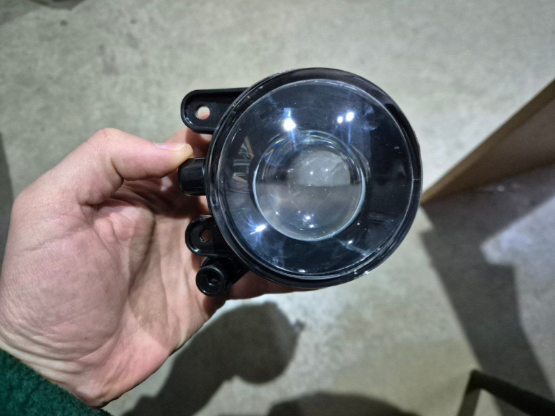 Протитуманна фара ліва VW Golf 5 2004-2009 Китай з лінзою 1K0941699C