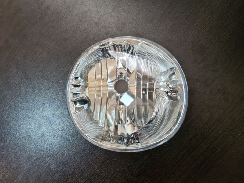 Протитуманна фара права Toyota Land Cruiser 200 12-15 (Китай) 8122030180